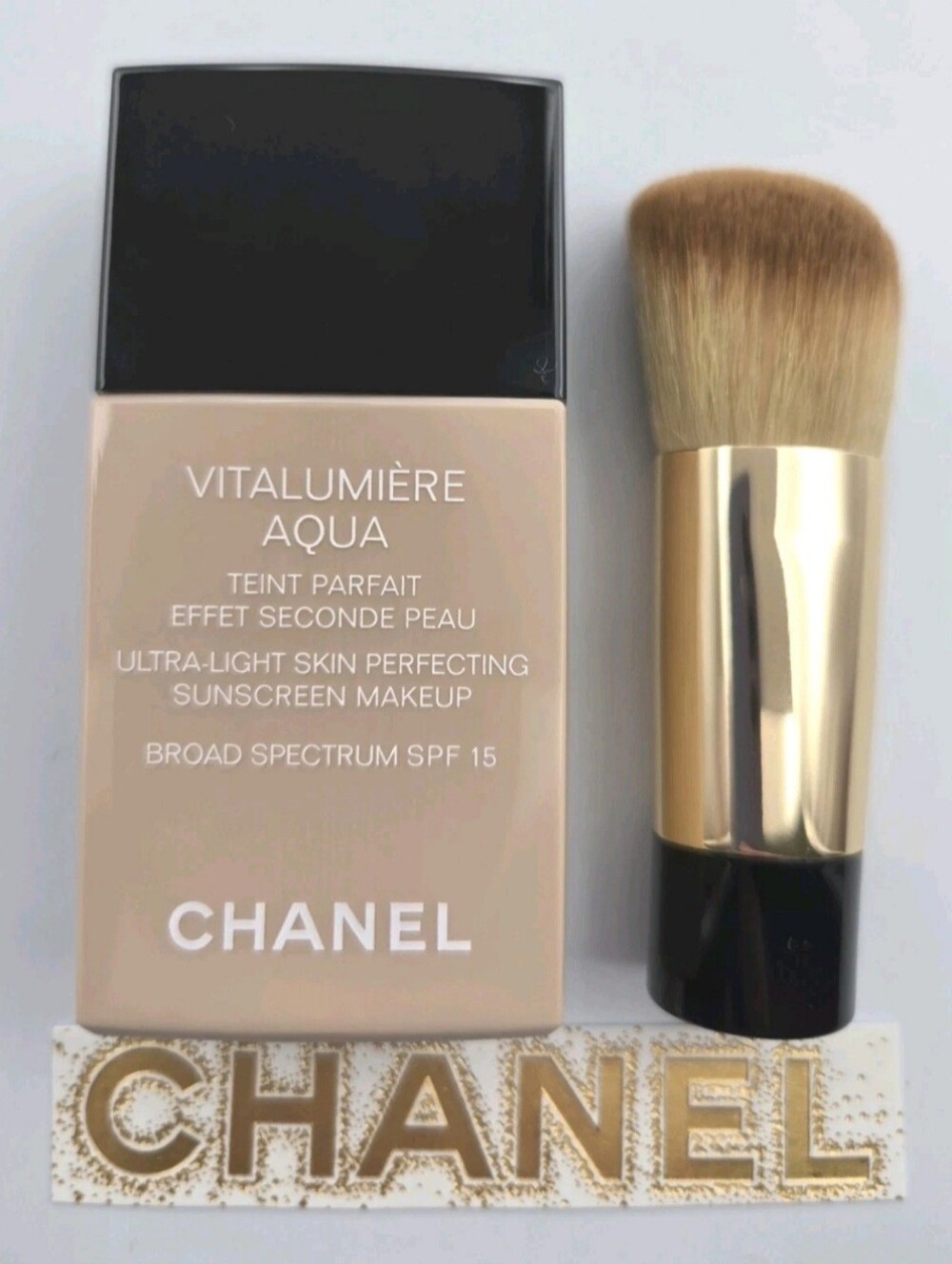 CHANEL VITALUMIERE AQUA 12 BEIGE ROSE Ultra-Light Makeup SPF15 New  Brush No Box